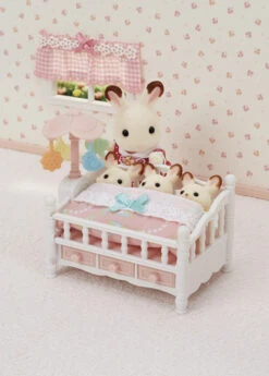 Sylvanian Families Bed Voor Drieling Met Mobiel SF5534 -Indoor Speelgoed Winkel 87915898 3360492811