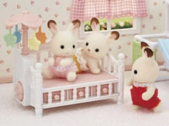 Sylvanian Families Bed Voor Drieling Met Mobiel SF5534 -Indoor Speelgoed Winkel 87915898 8481927214