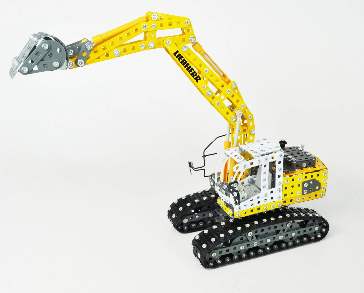 Tronico Profi Liebherr Graafmachine – 1 : 25 8 Tronico Profi Liebherr Graafmachine – 1 : 25 - Afbeelding 6