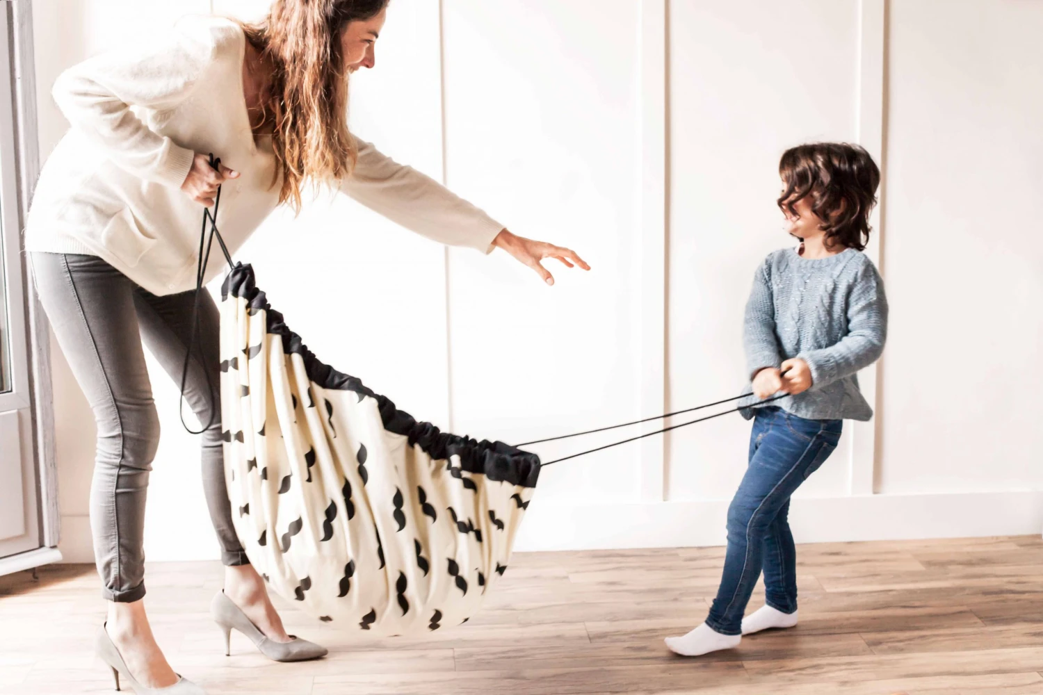 Opbergzak En Speelkleed 2 – In – 1 – Play&Go Zigzag Blue 8 Opbergzak En Speelkleed 2 – In – 1 – Play&Go Zigzag Blue - Afbeelding 6