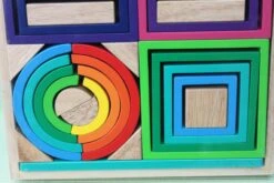 Goki 58655 Bouwstenenset Regenboog In Houten Kist -Indoor Speelgoed Winkel regenboog bouwblokken goki 58655 2 scaled 1