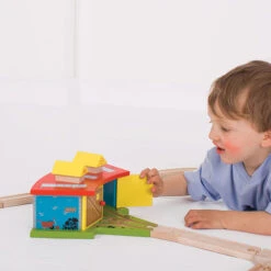 BigJigs BJT119 Rail Remise Voor 3 Treinen -Indoor Speelgoed Winkel remise 3 treinen bigjigs bjt119 1 1