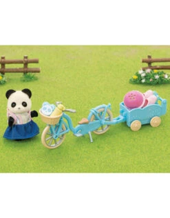 Sylvanian Families Fiets En Skateset Panda Meisje SF5652 9 Sylvanian Families Fiets En Skateset Panda Meisje SF5652 -Indoor Speelgoed Winkel sylvanian families fiets en skateset panda meisje sf5652 2